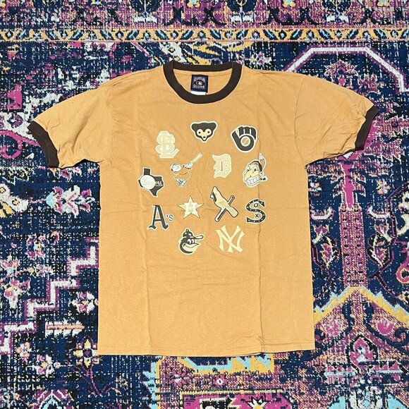 Vintage Majestic‎ All MLB Teams T-shirt All Over Print Front and Back Size Large - Picture 1 of 4